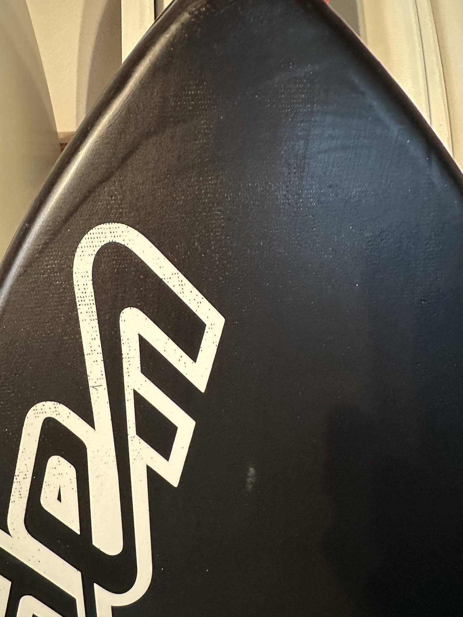 Skimboard Adulte ZT-131cm noir soldé